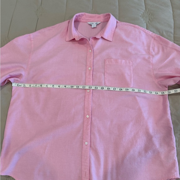 Old Navy Boyfriend (oversized) button down. Sz L, pink, & so versatile! - Picture 6 of 7